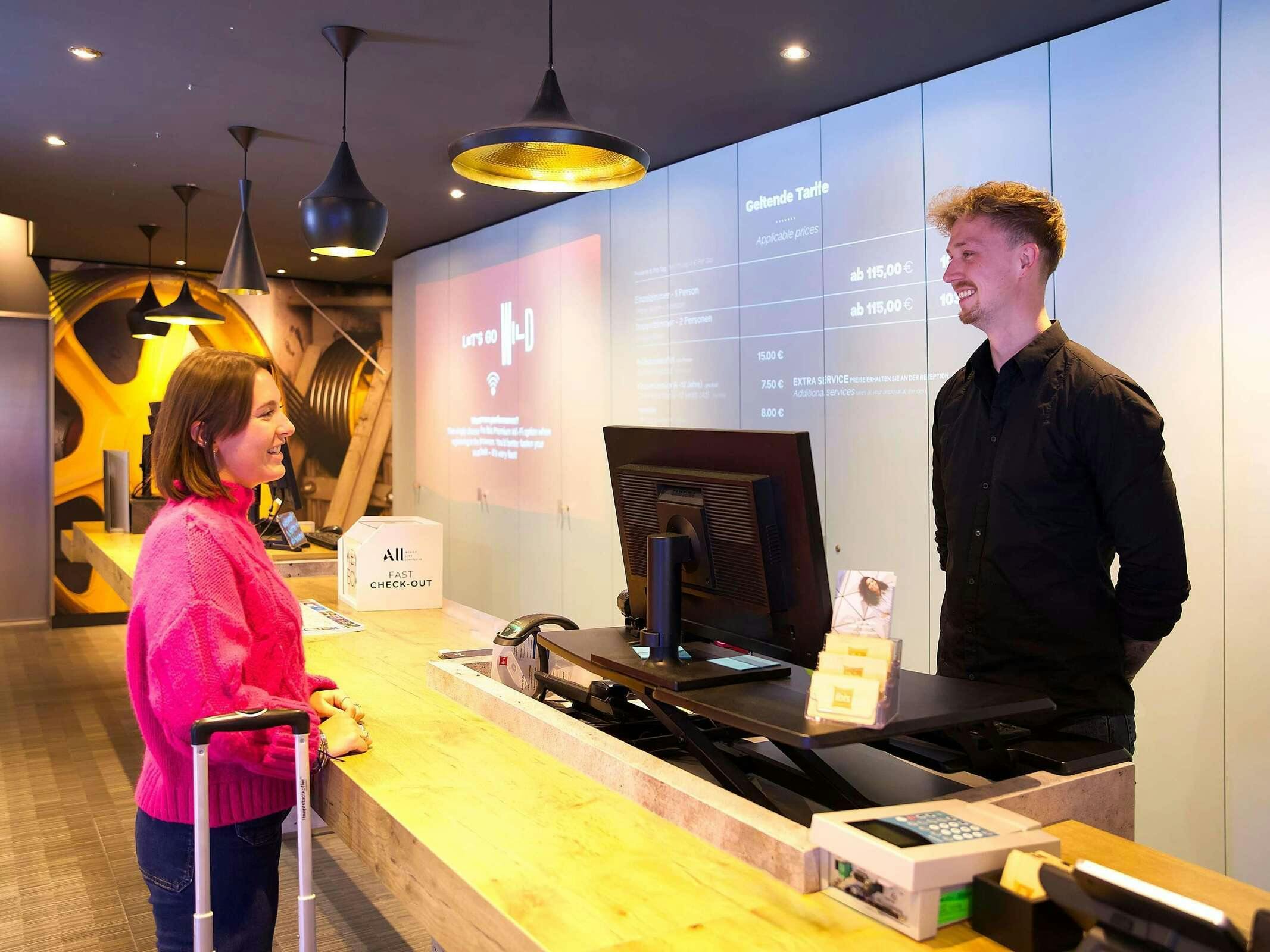 Hotel Ibis Berlin City Potsdamer Platz photo 5