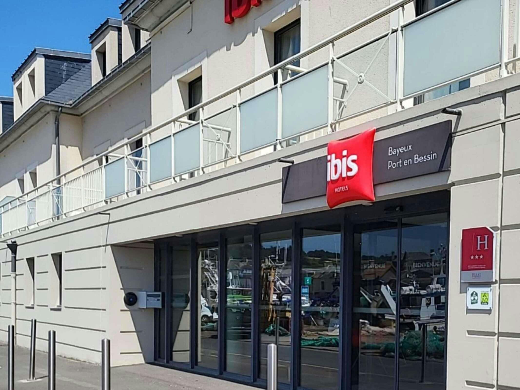 Hotel Ibis Bayeux Port En Bessin photo 4