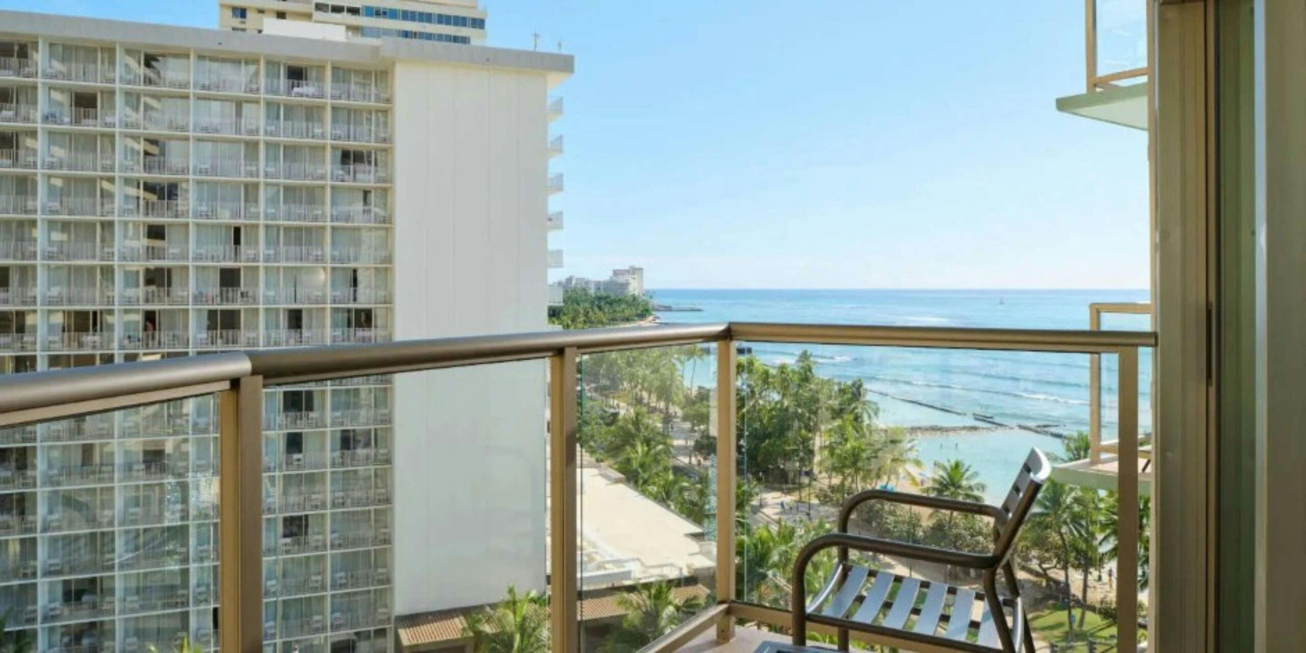 Hotel Waikiki Circle Hotel by Castle photo 2