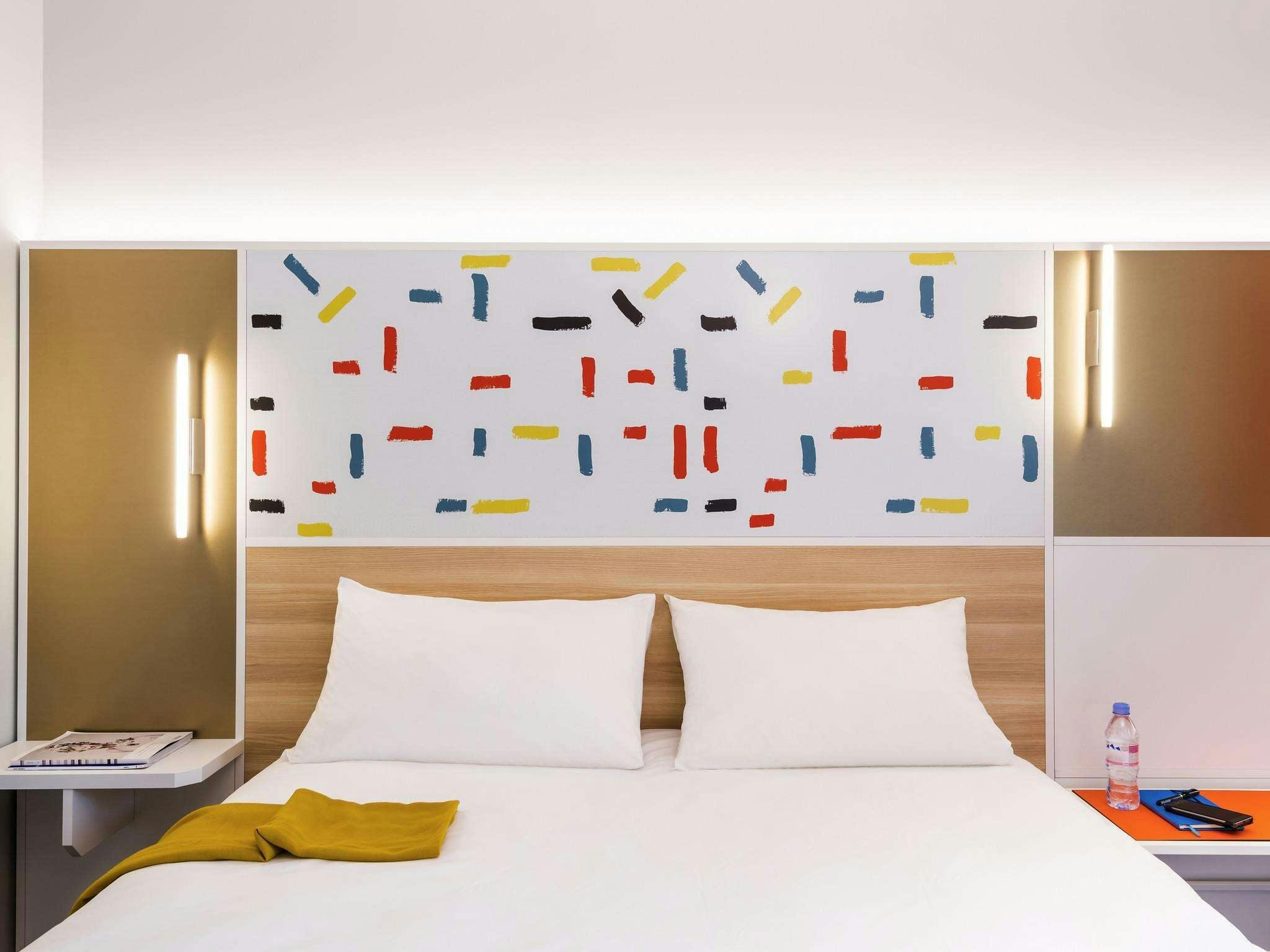 Hotel Ibis Styles Guyancourt Versailles photo 3