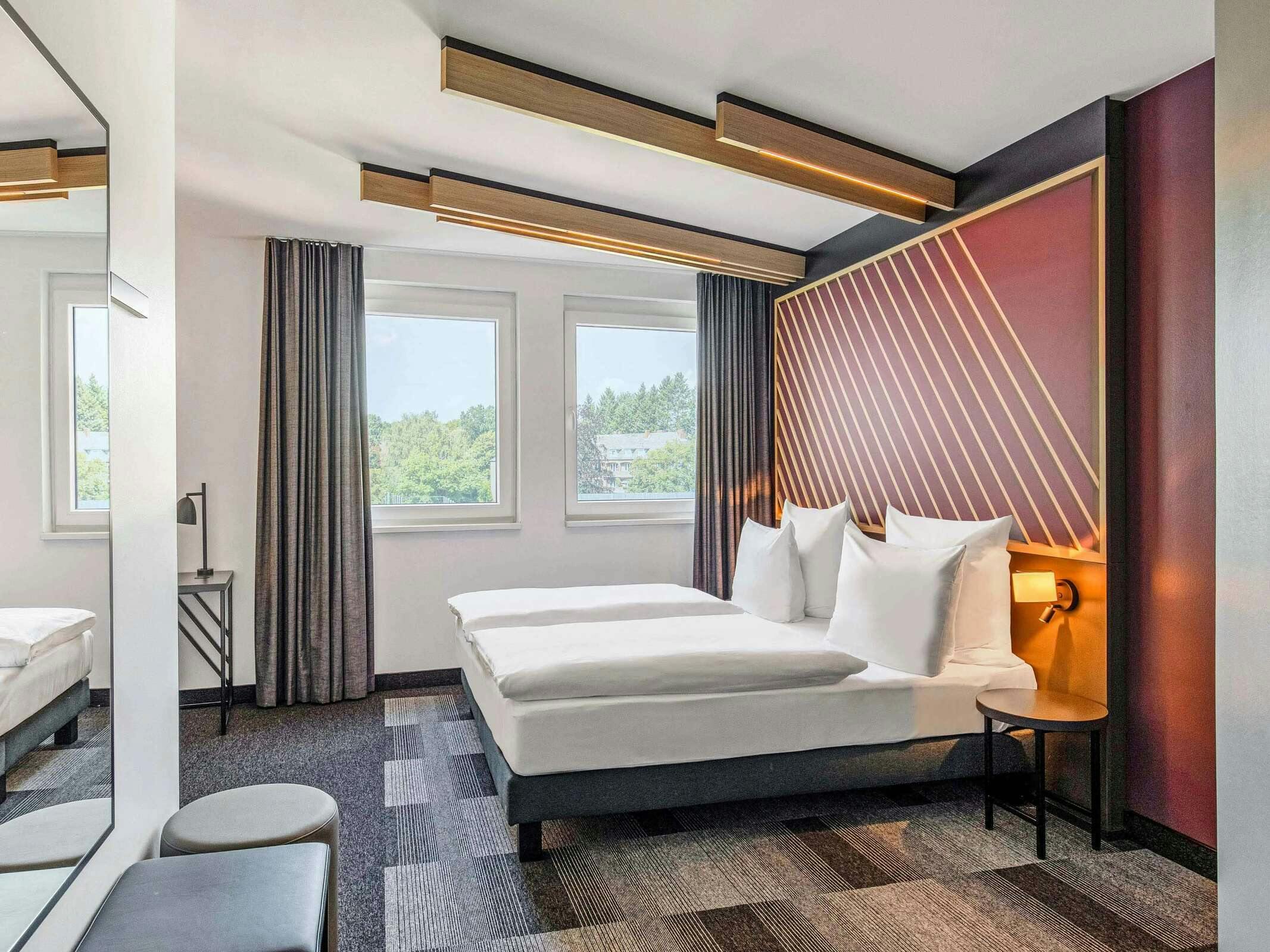 Hotel B&B HOTEL Hamburg-Nord photo 3