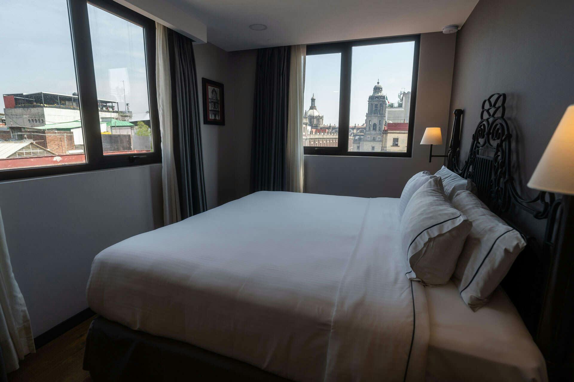 Hotel Canada Central & Rooftop photo 1