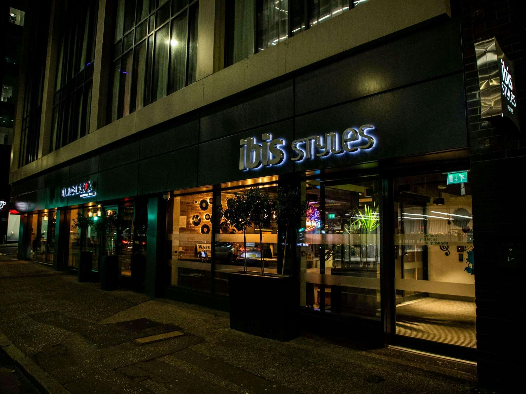 Hotel Ibis Styles Glasgow Central photo 1