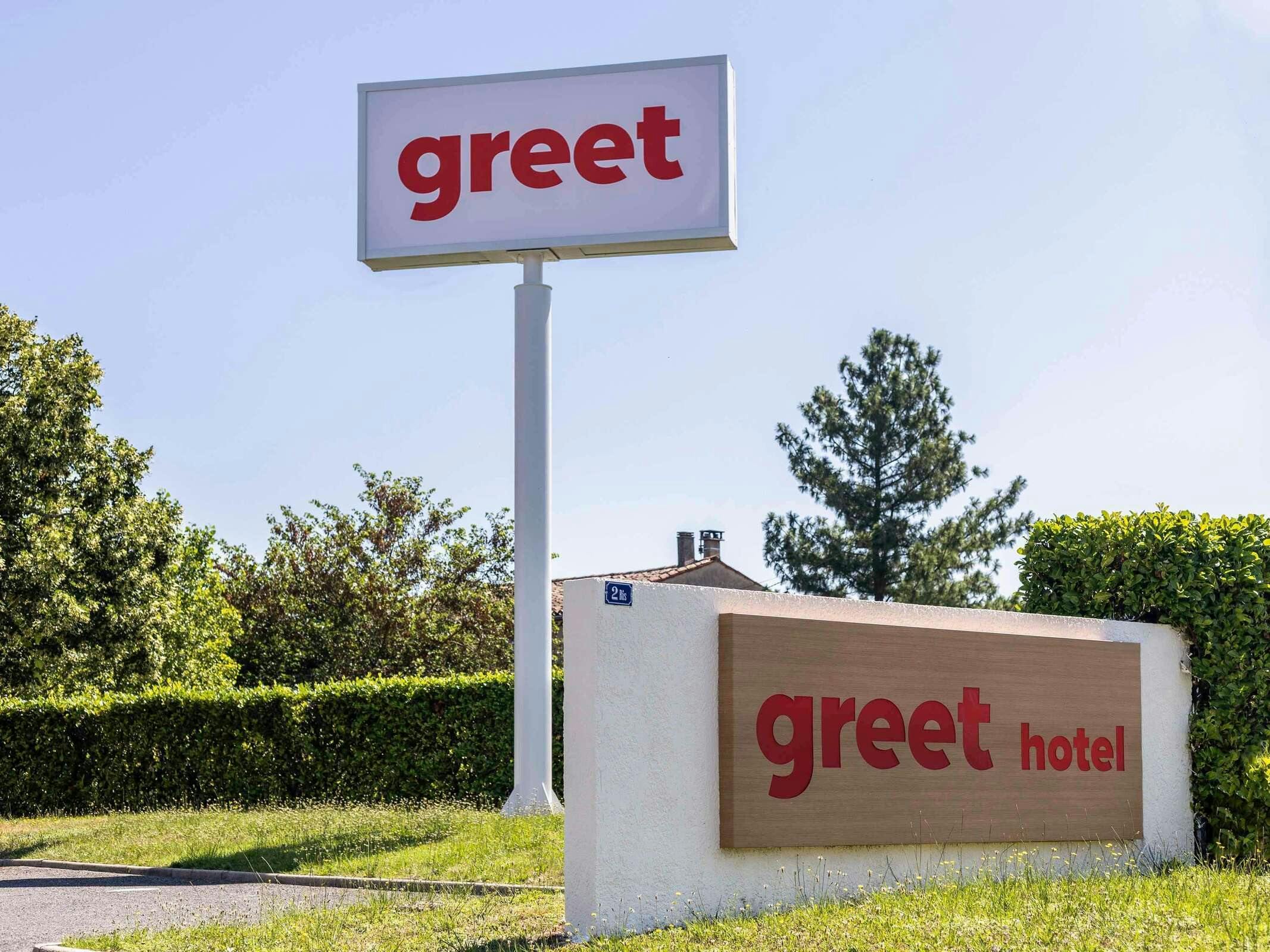 Greet Hotel Castres Saix