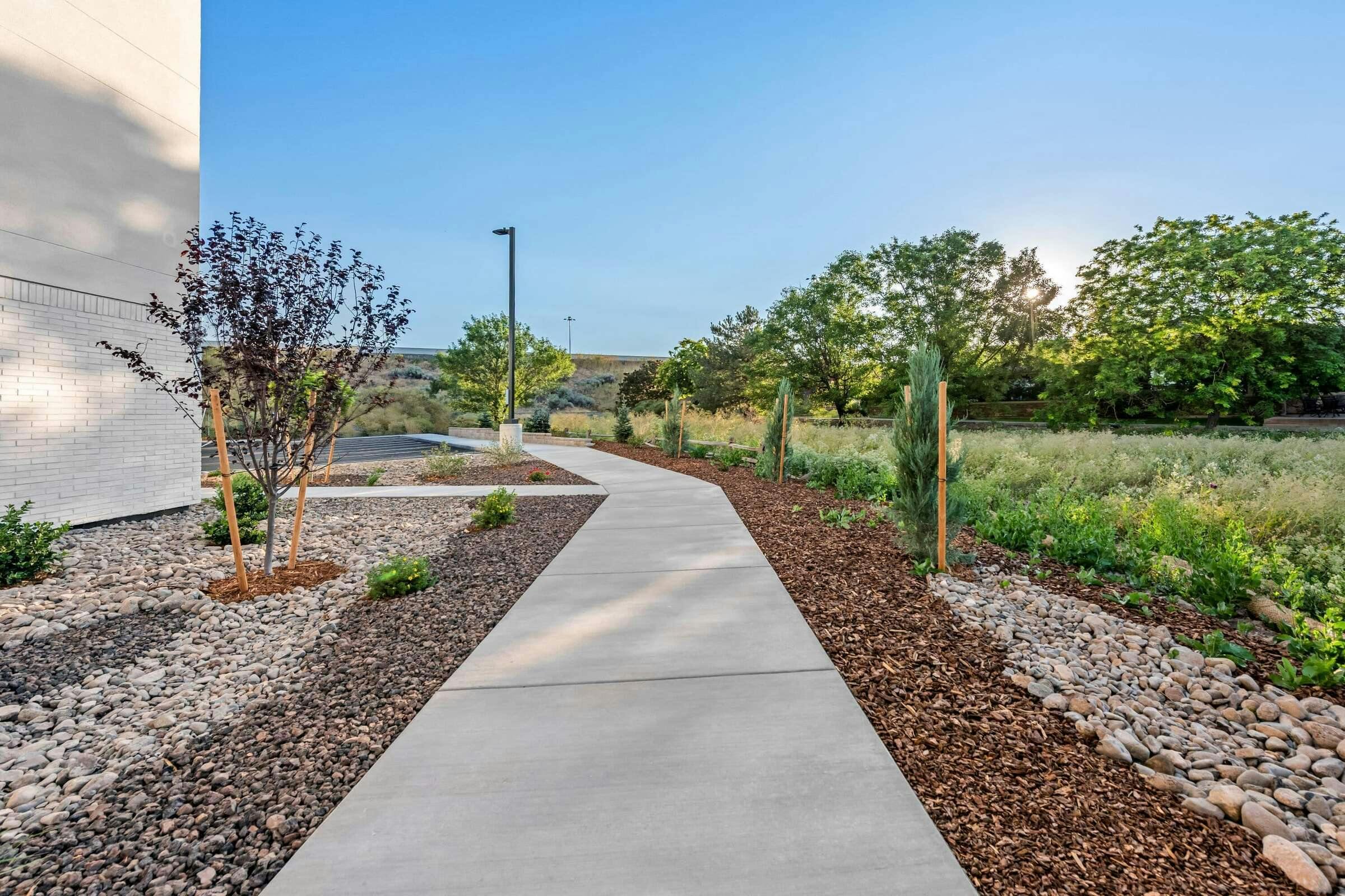 Hotel ECHO Suites Extended Stay by Wyndham Reno photo 2