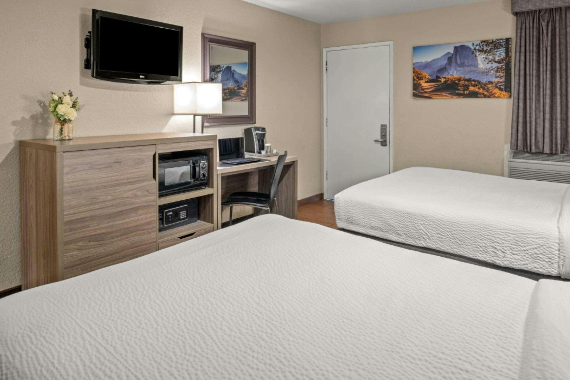 Hotel Buck Meadows Lodge photo 1