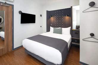 Hotel Point A Hotel Kings Cross photo 4