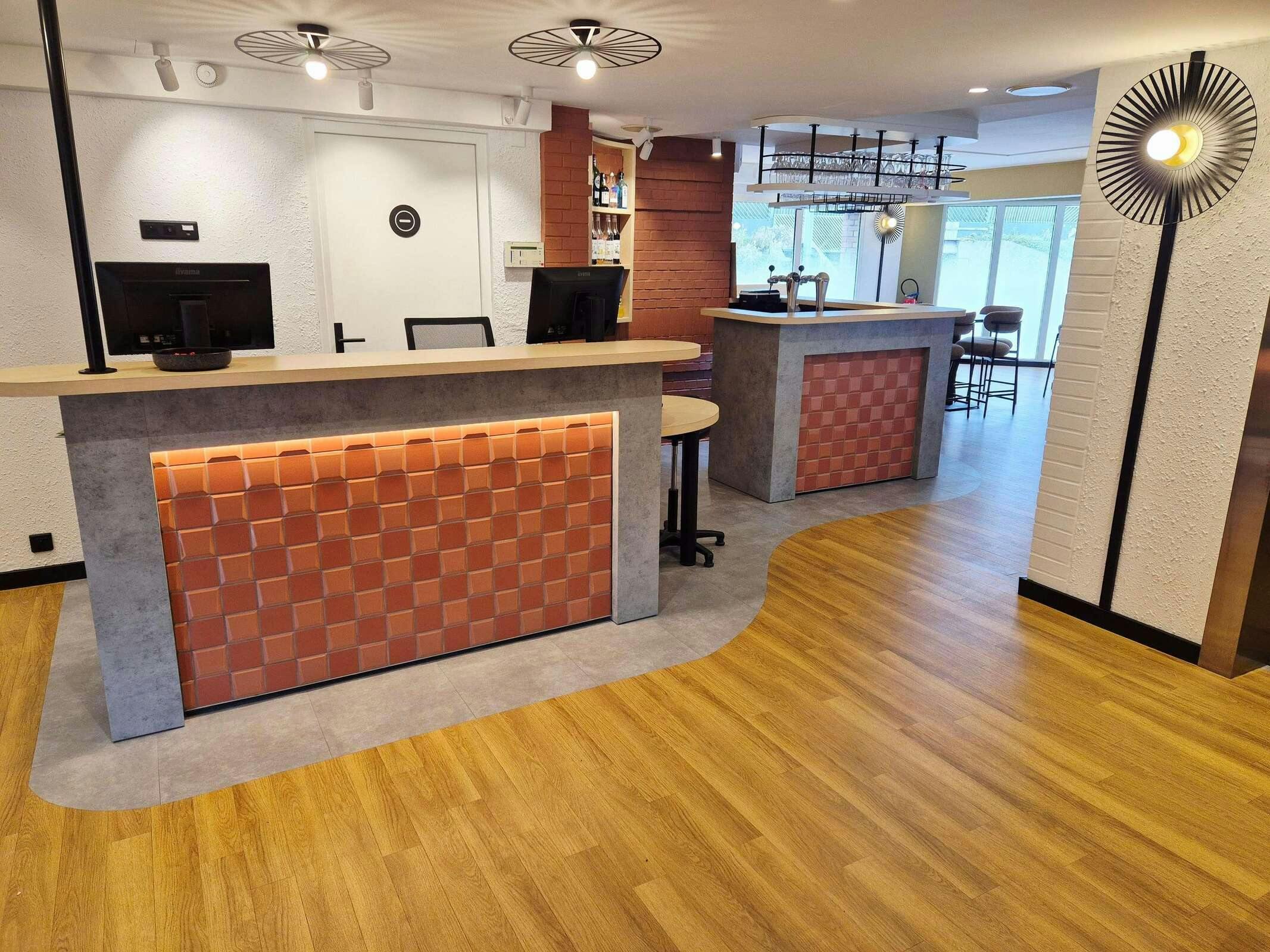 Hotel Ibis Styles Lille Villeneuve D'ascq photo 1