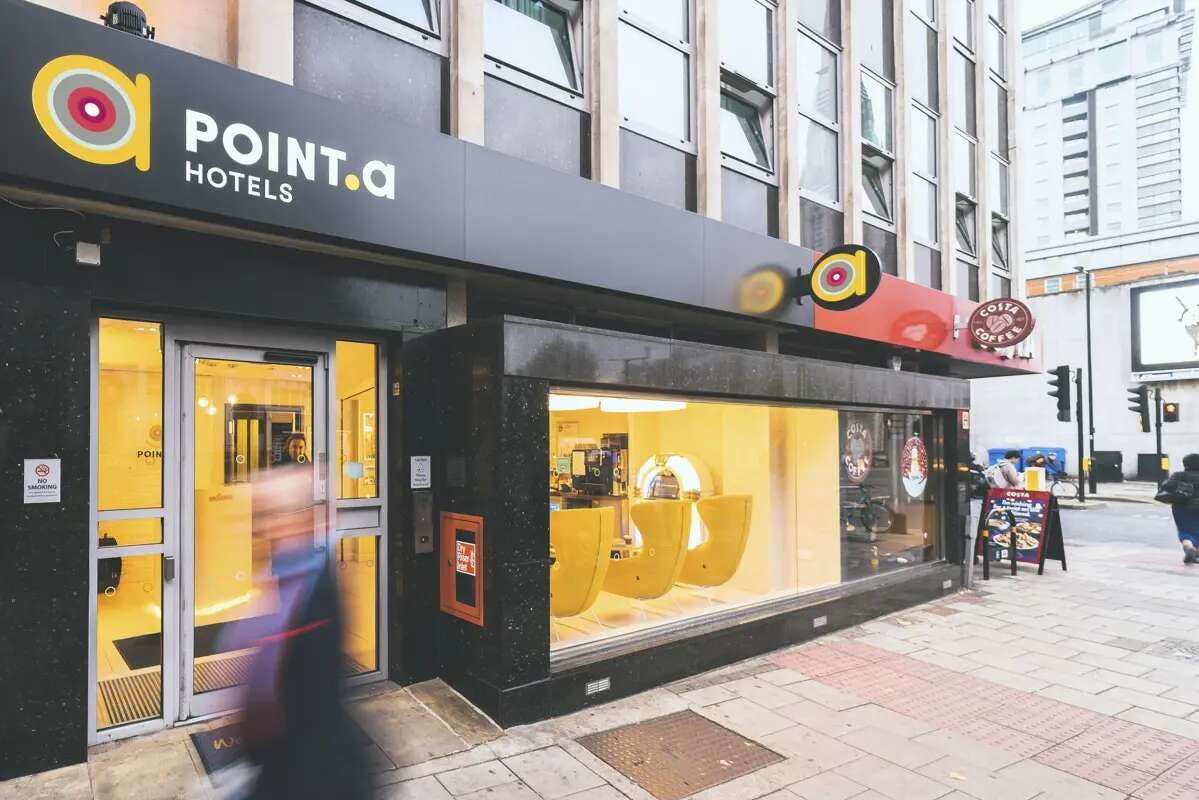 Hotel Point A Hotel Westminster photo 1