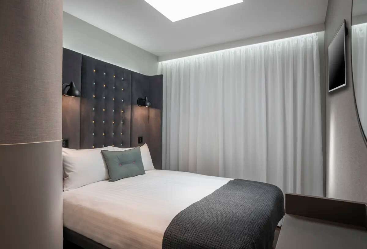 Hotel Point A Kensington photo 5