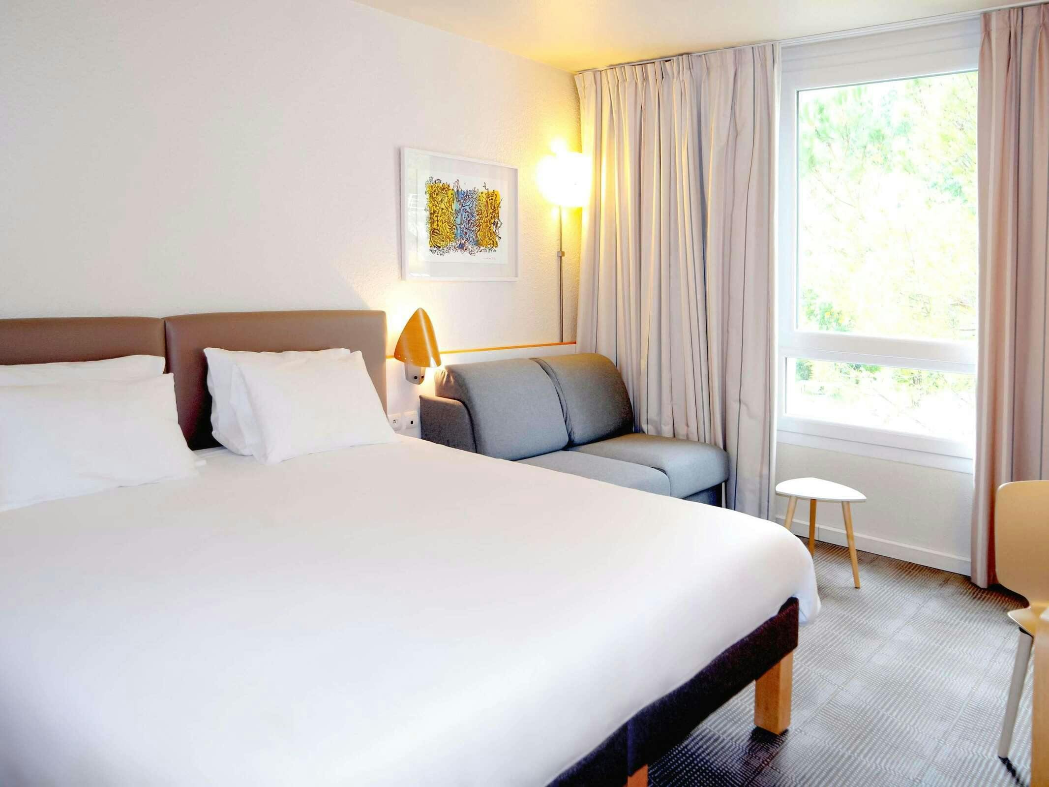 Hotel Novotel Grenoble Nord Voreppe photo 4