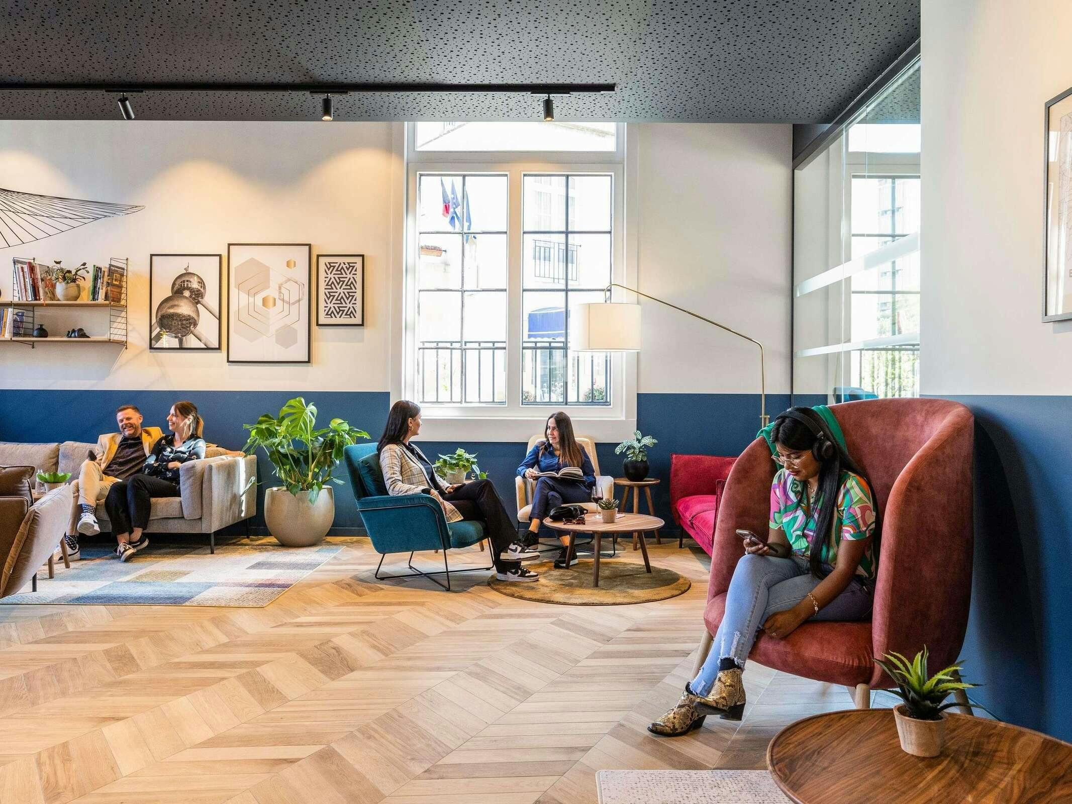 Hotel Novotel Brussels Off Grand Place photo 2