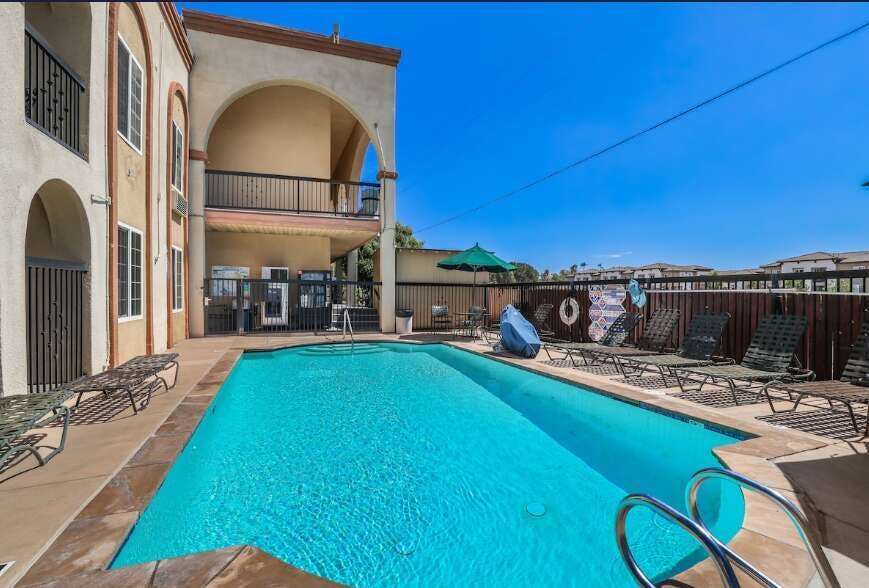 Motel Mediteran Escondido