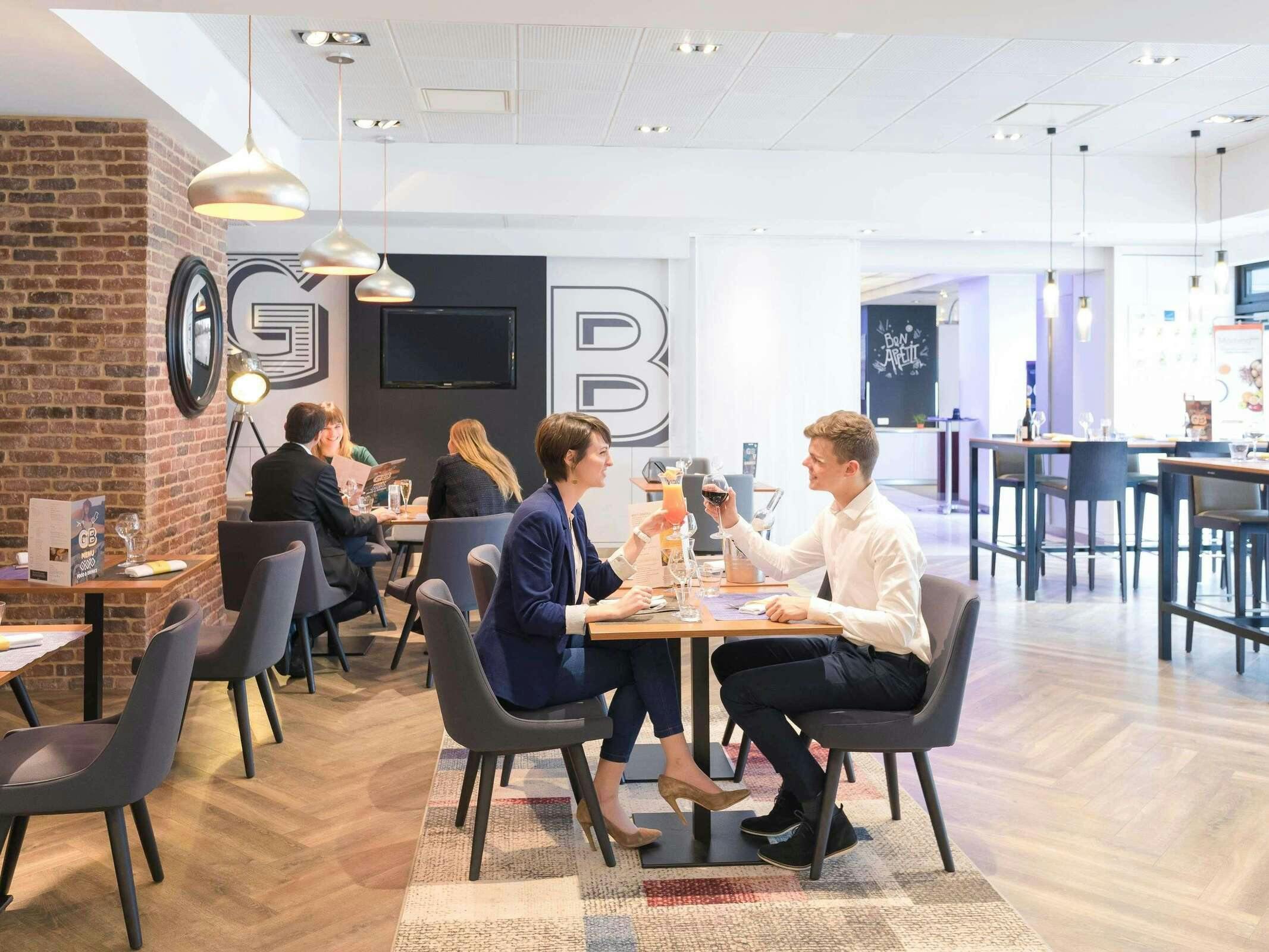 Hotel Novotel Grenoble Centre photo 2