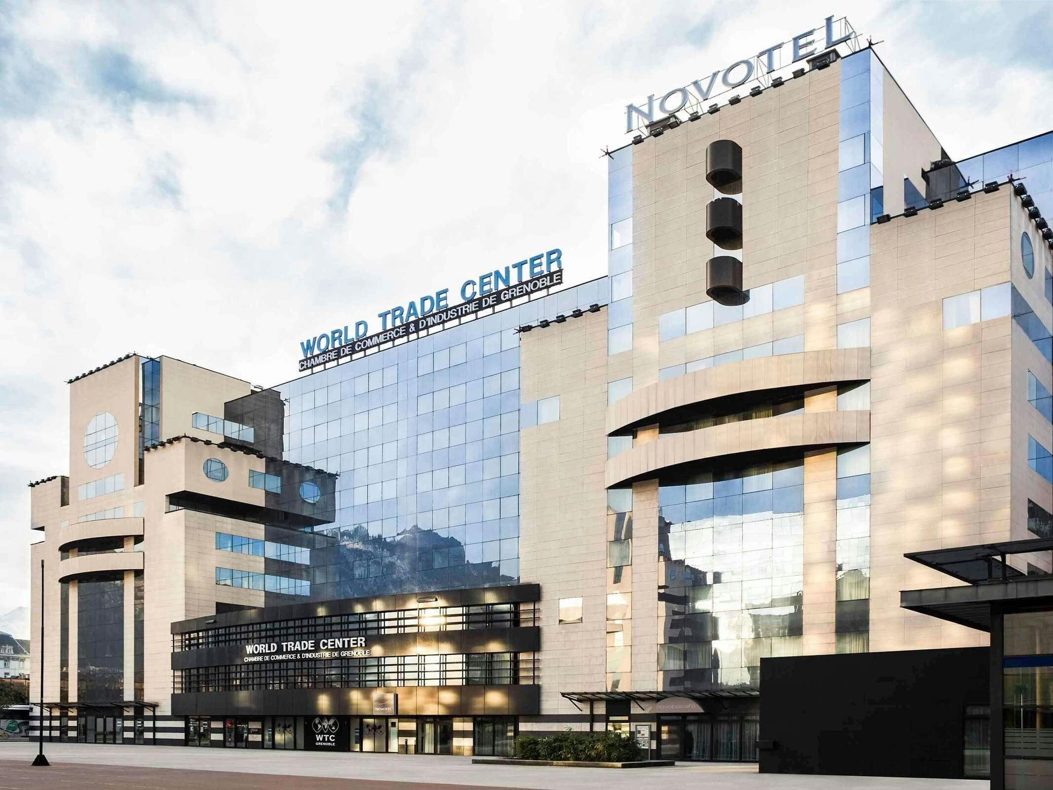 Hotel Novotel Grenoble Centre photo 3