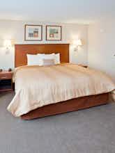 Hotel Candlewood Suites Champaign Urbana University Area photo 1