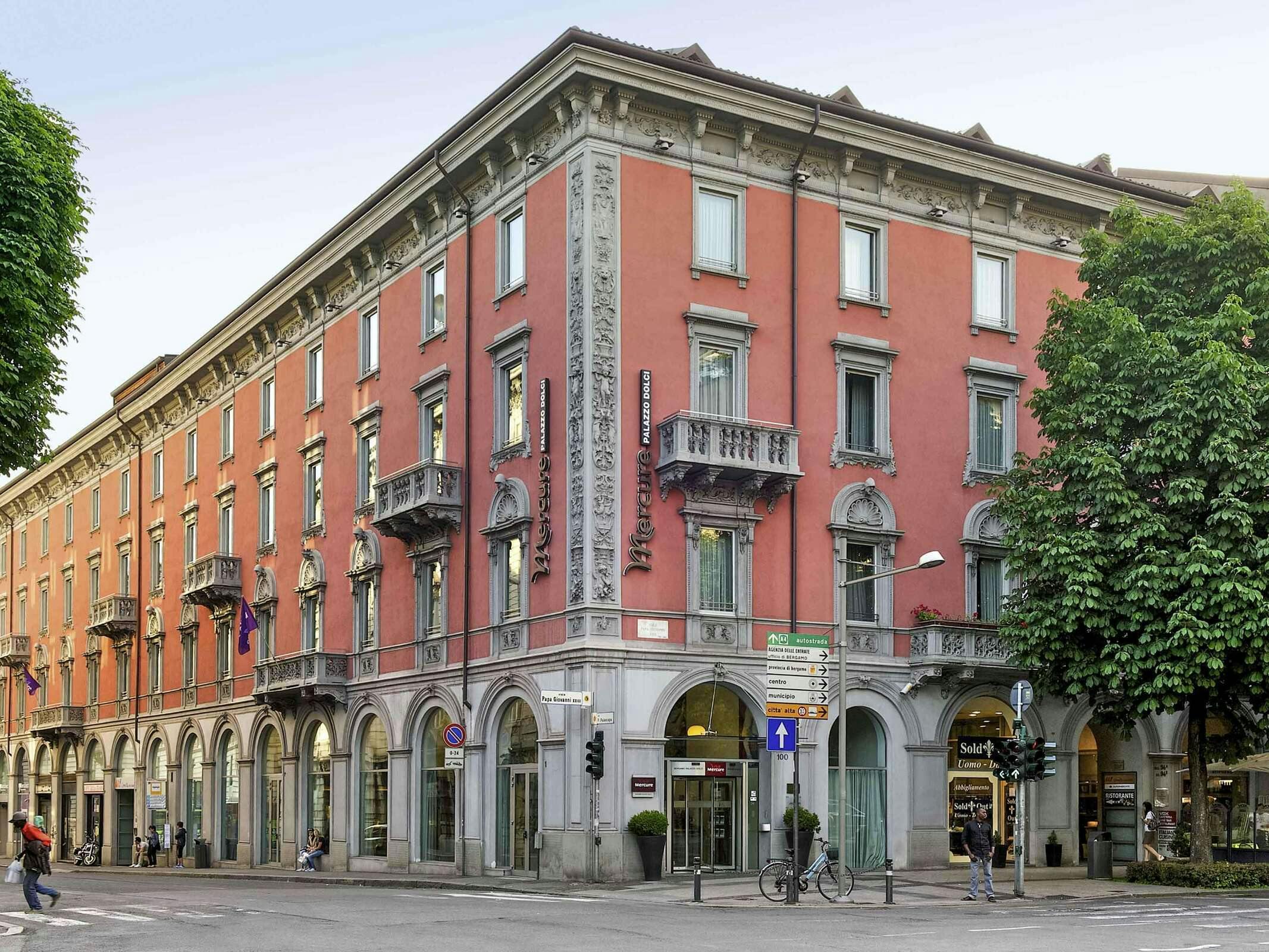 Hotel Mercure Bergamo Centro Palazzo Dolci photo 1