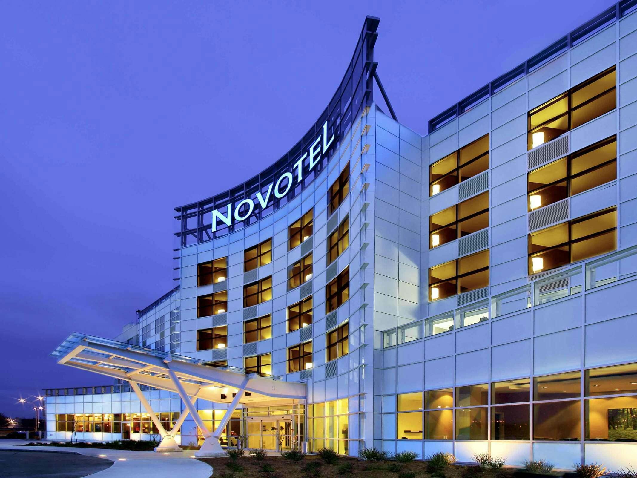Novotel Montréal Aéroport