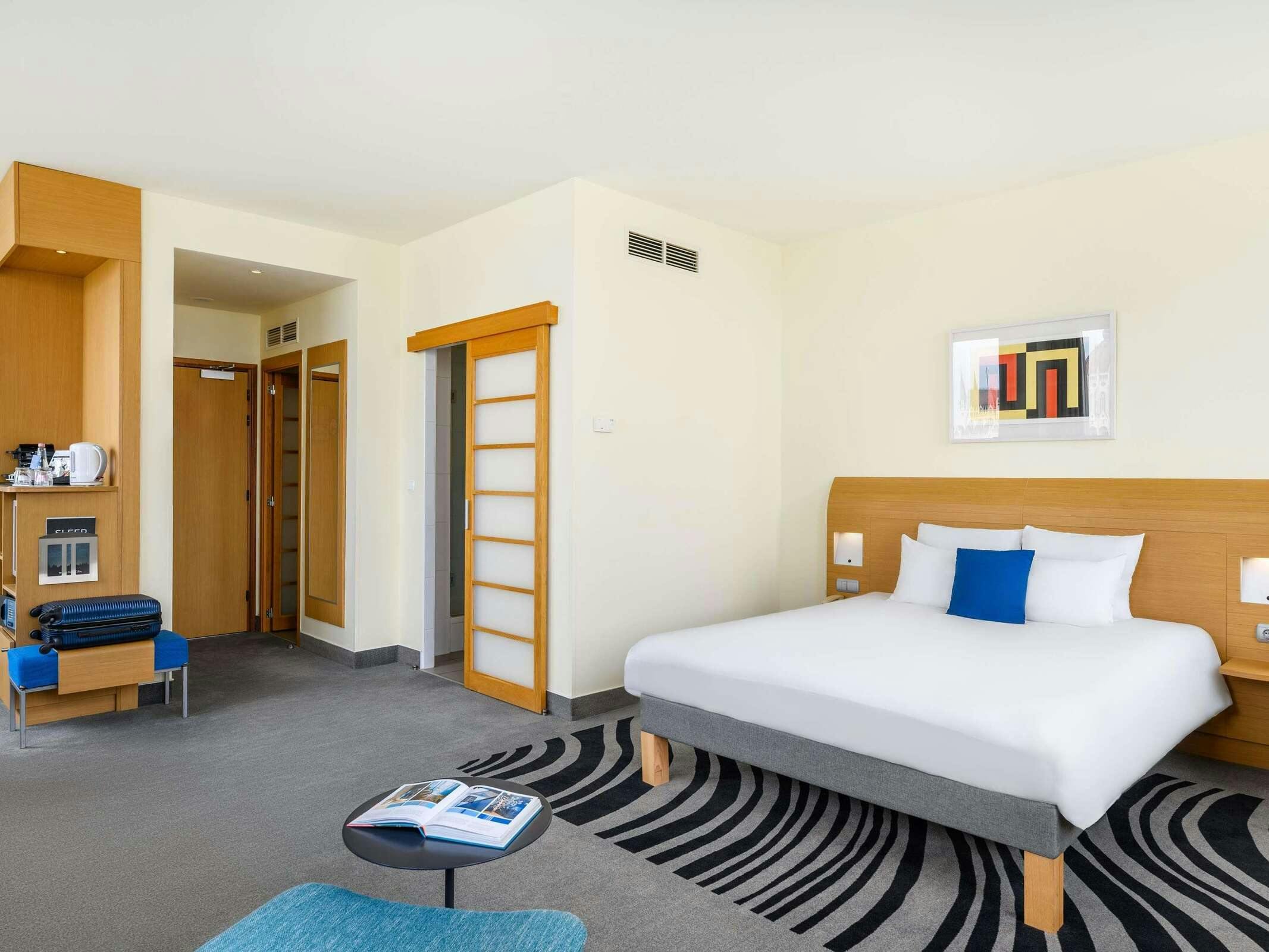 Hotel Novotel Budapest Danube photo 1