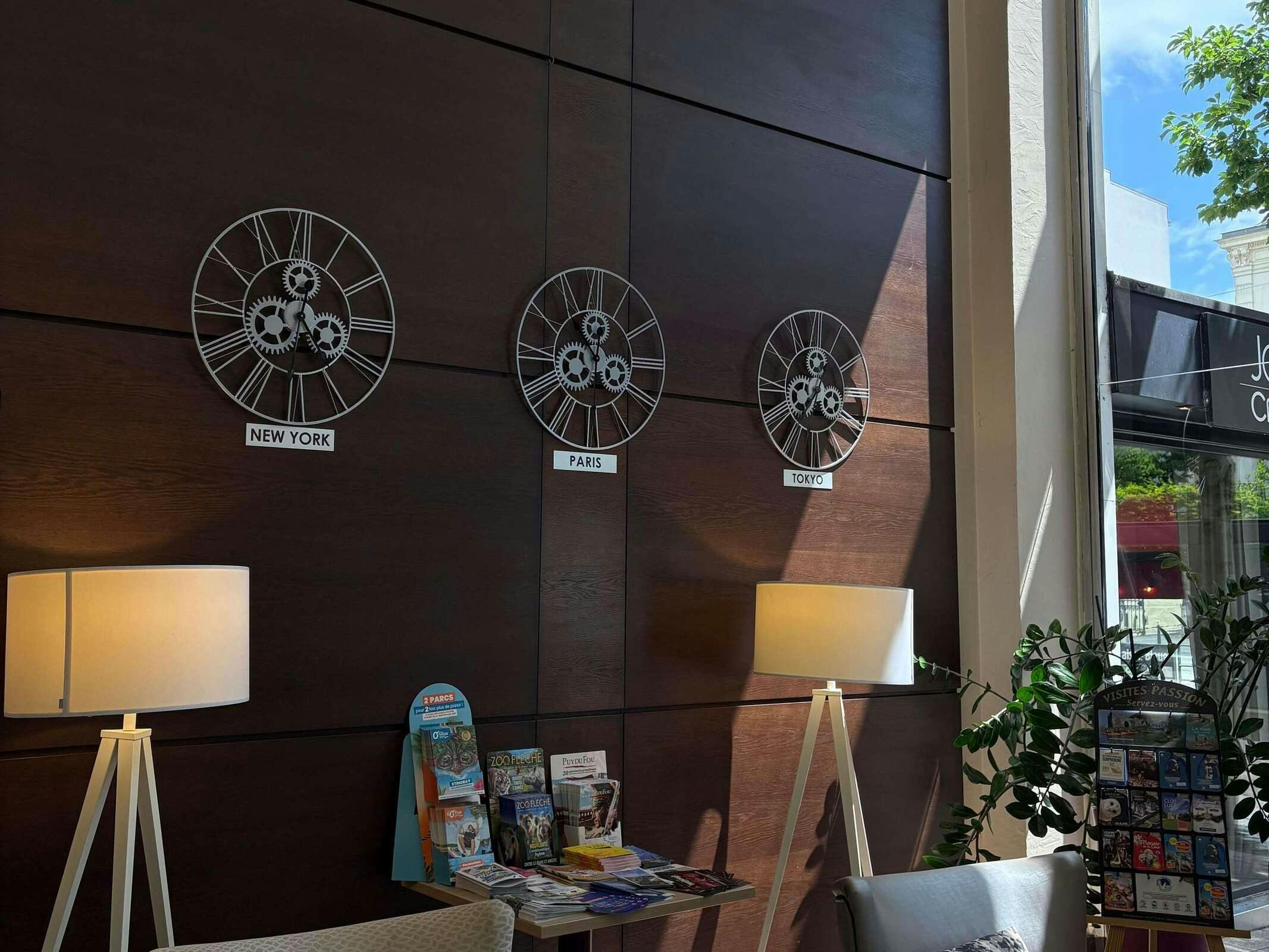 Hotel Hôtel Mercure Angers Centre Gare photo 3