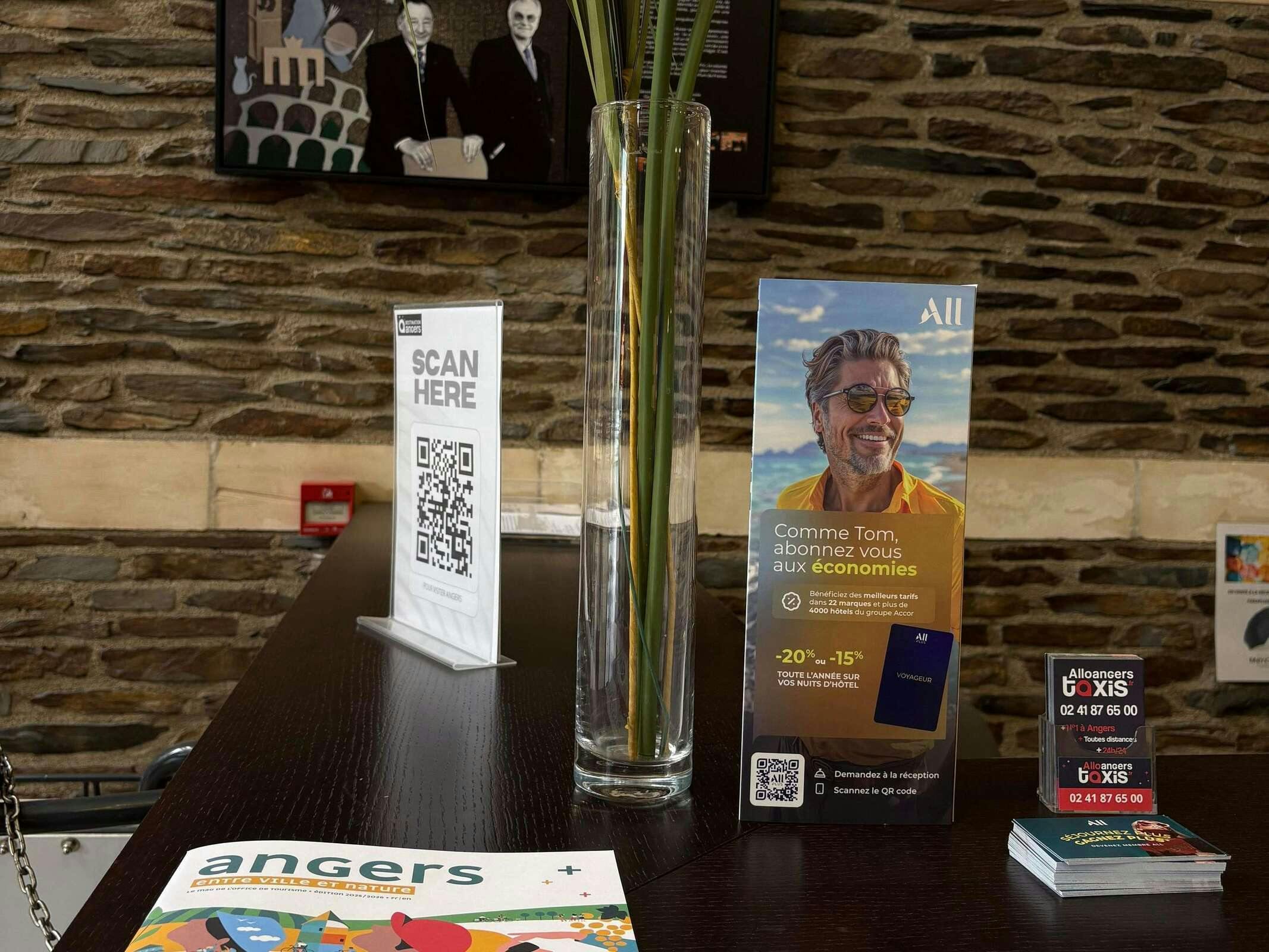 Hotel Hôtel Mercure Angers Centre Gare photo 4