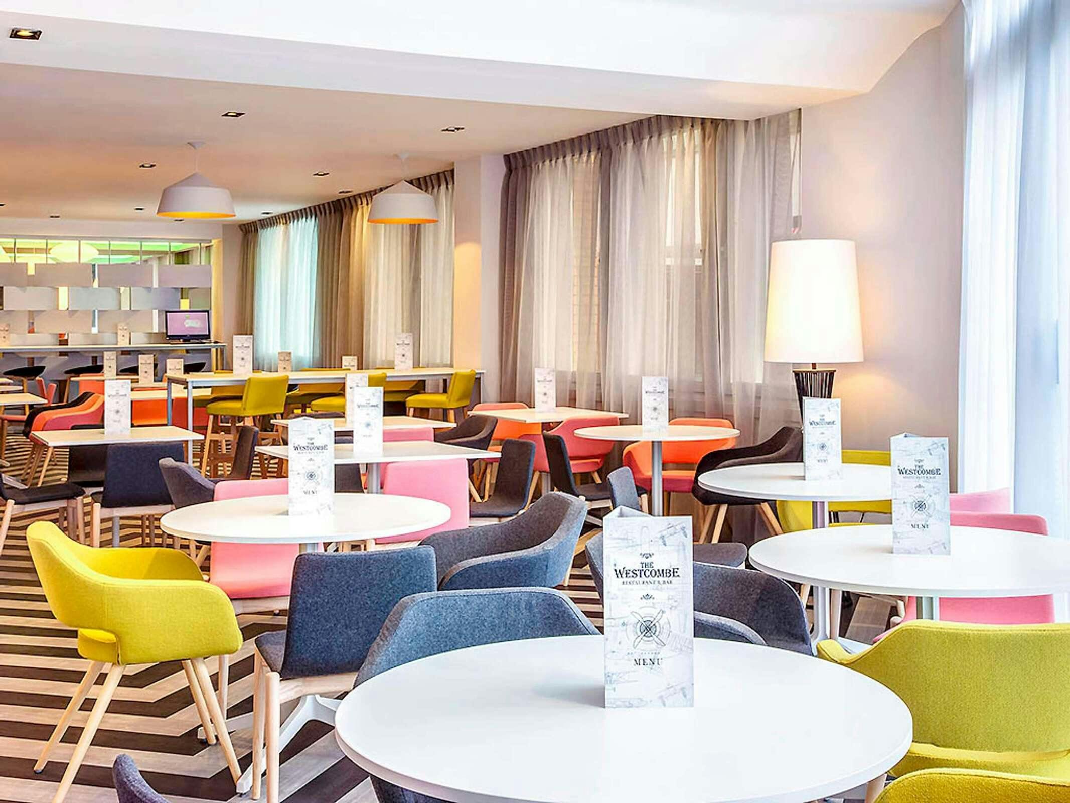 Hotel Ibis Styles London Heathrow Airport photo 1