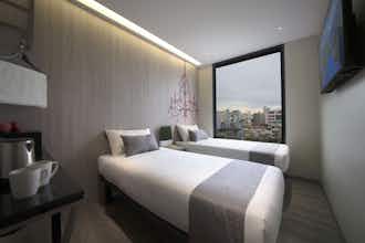Hotel H81 Princess photo 3