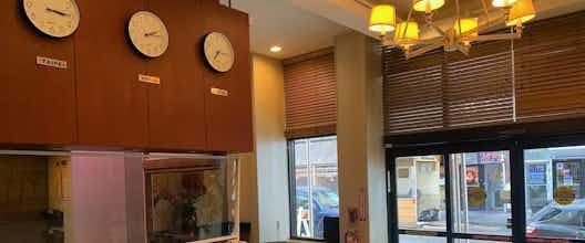 Hotel Sky Hotel Flushing photo 4