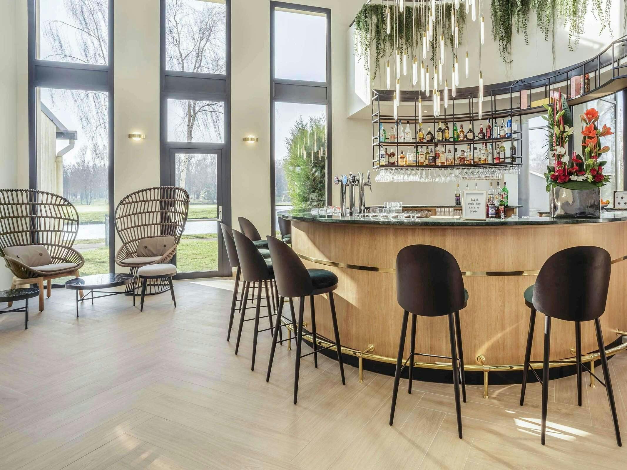 Hotel Hôtel Mercure Orléans Portes De Sologne photo 2