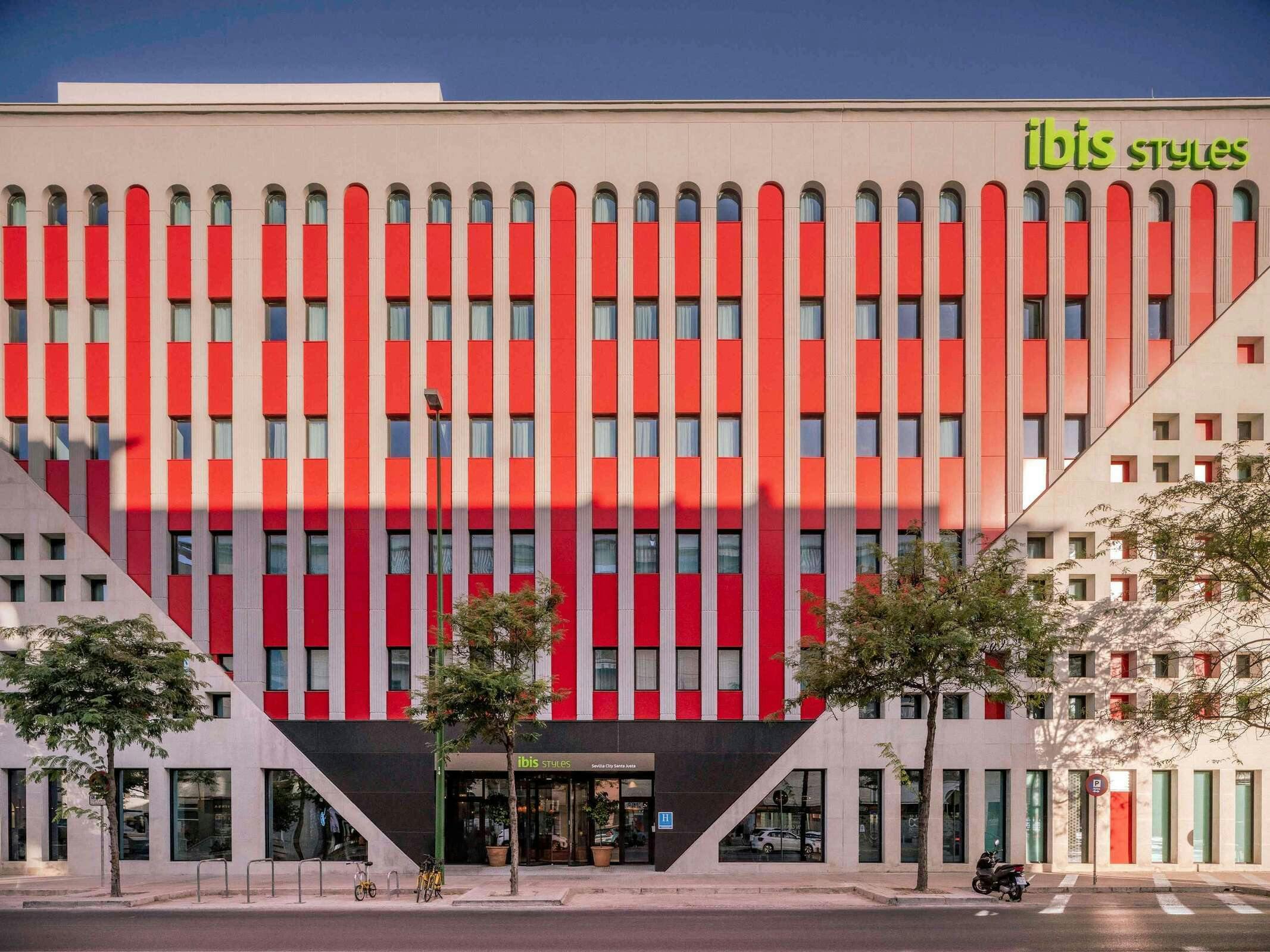 Hotel Ibis Styles Sevilla City Santa Justa photo 5