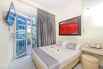 Hotel H81 Elegance photo 2