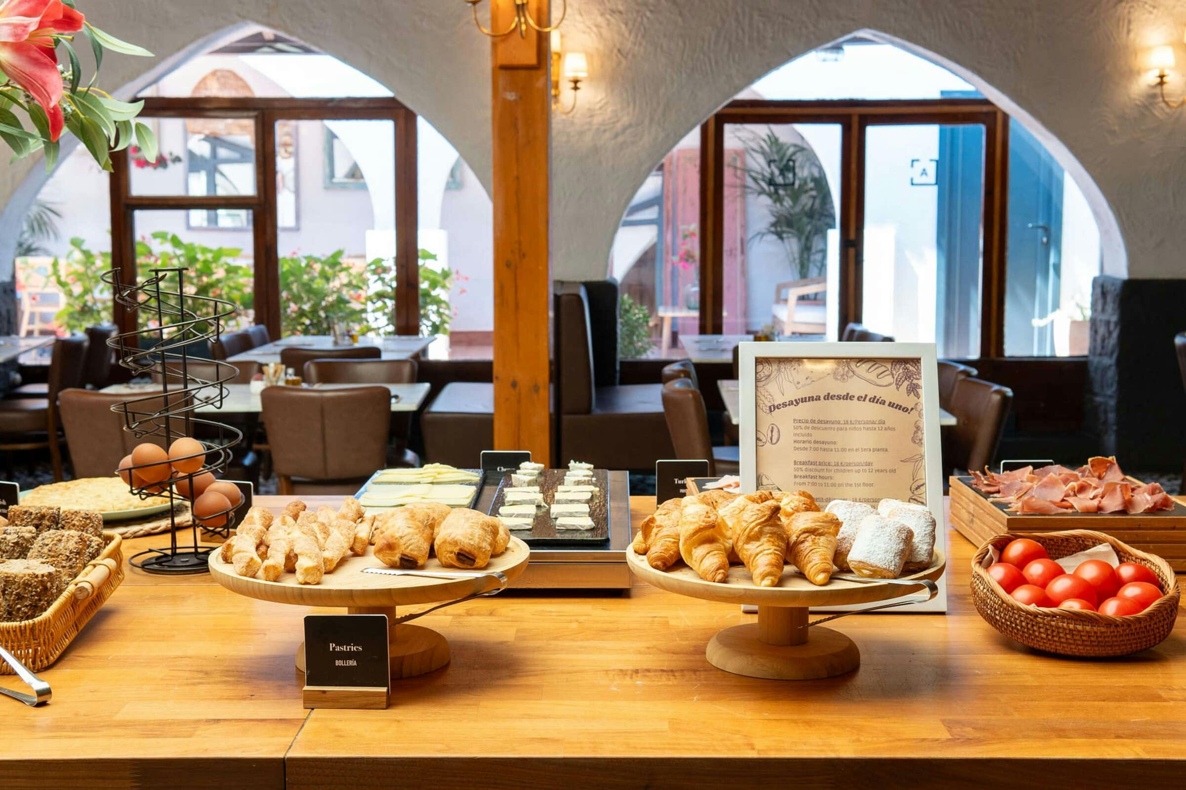 Hotel Meson Castilla Atiram Hotel photo 1