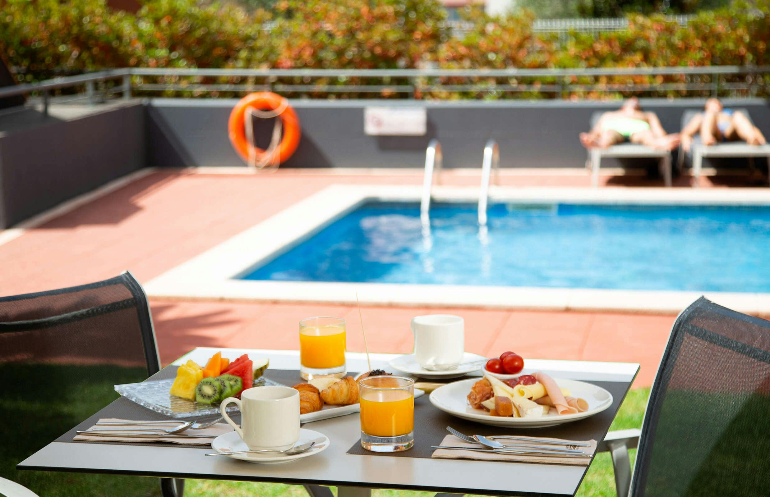 Hotel Sercotel Cornellà Barcelona photo 3