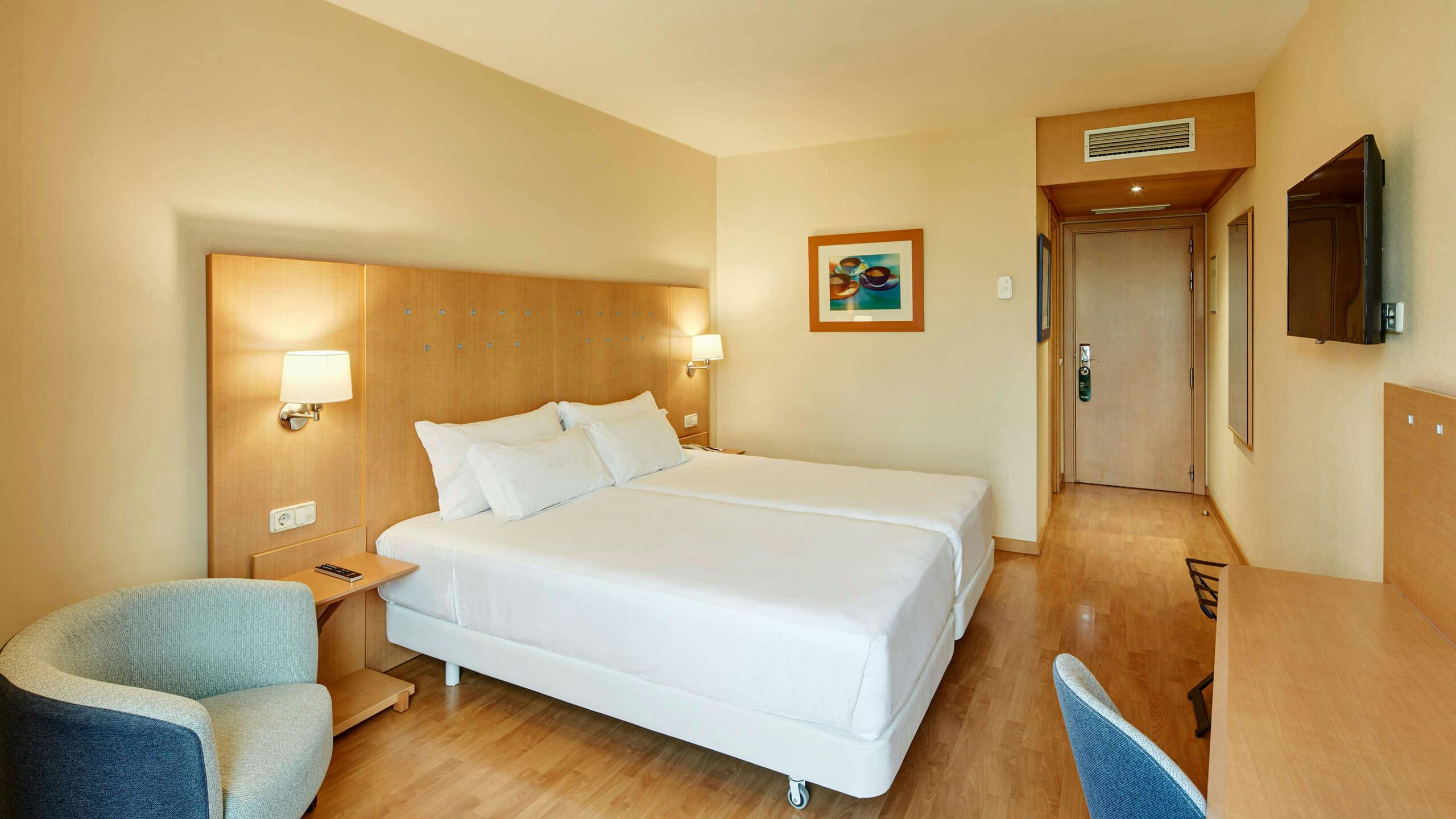 Hotel Sercotel Porta Barcelona photo 2
