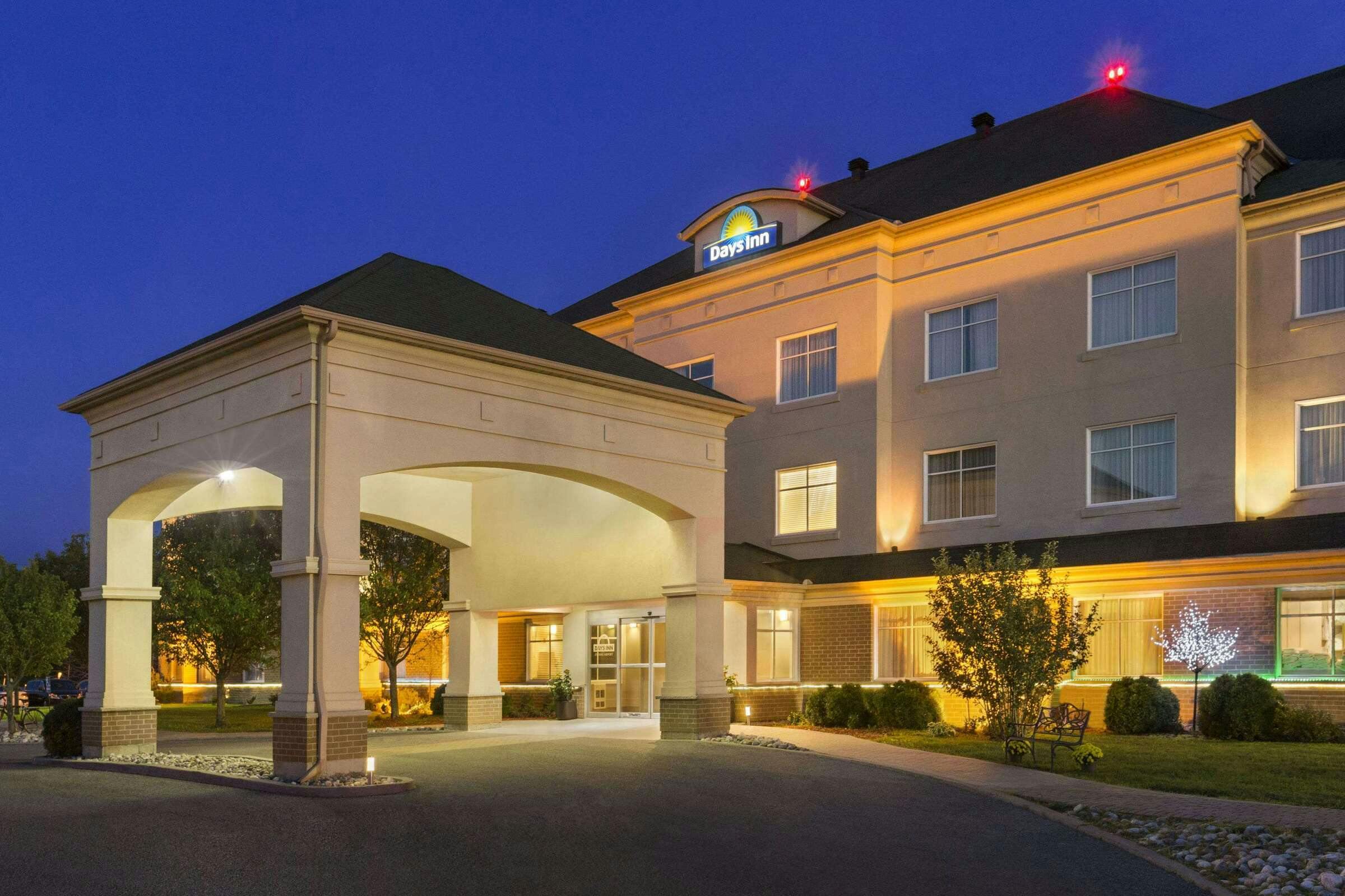 Days Inn - Ottawa Airport