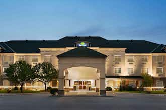 Hotel Days Inn - Ottawa Airport photo 2