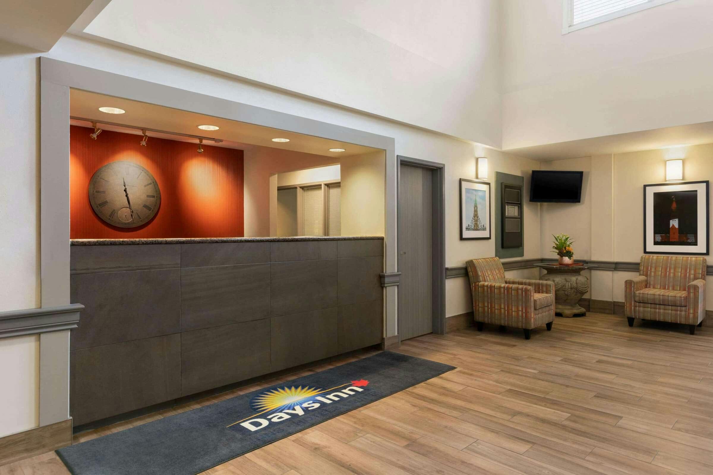 Hotel Days Inn - Ottawa Airport photo 3