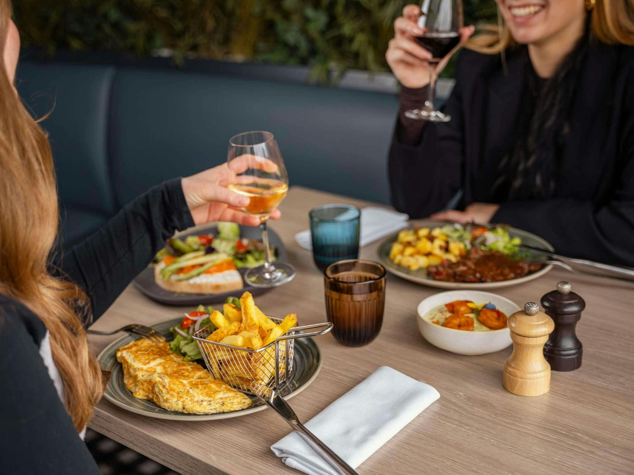 Hotel Novotel Reims Tinqueux photo 1