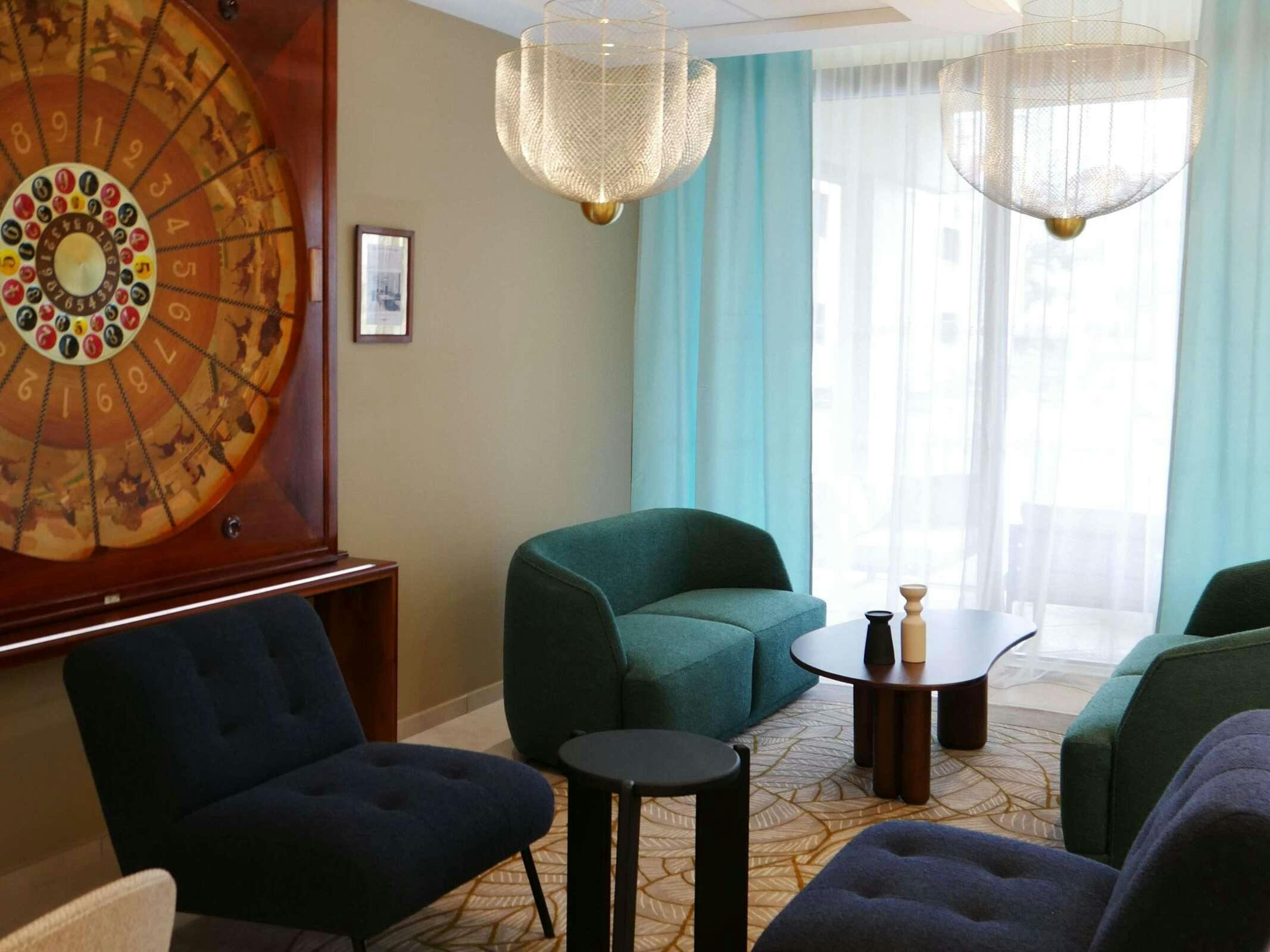 Hotel Hôtel Mercure Vichy Thermalia photo 2