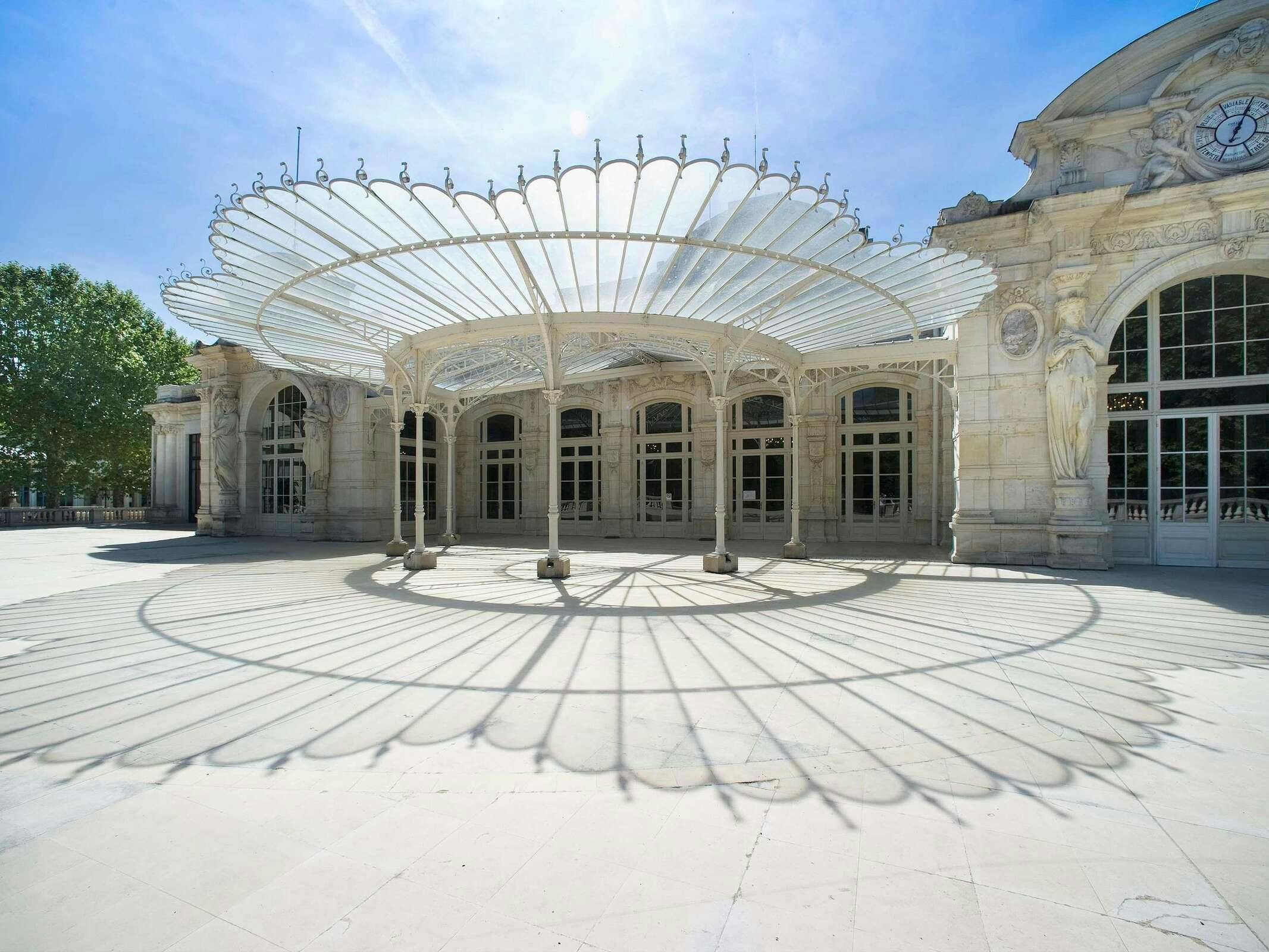 Hotel Hôtel Mercure Vichy Thermalia photo 3