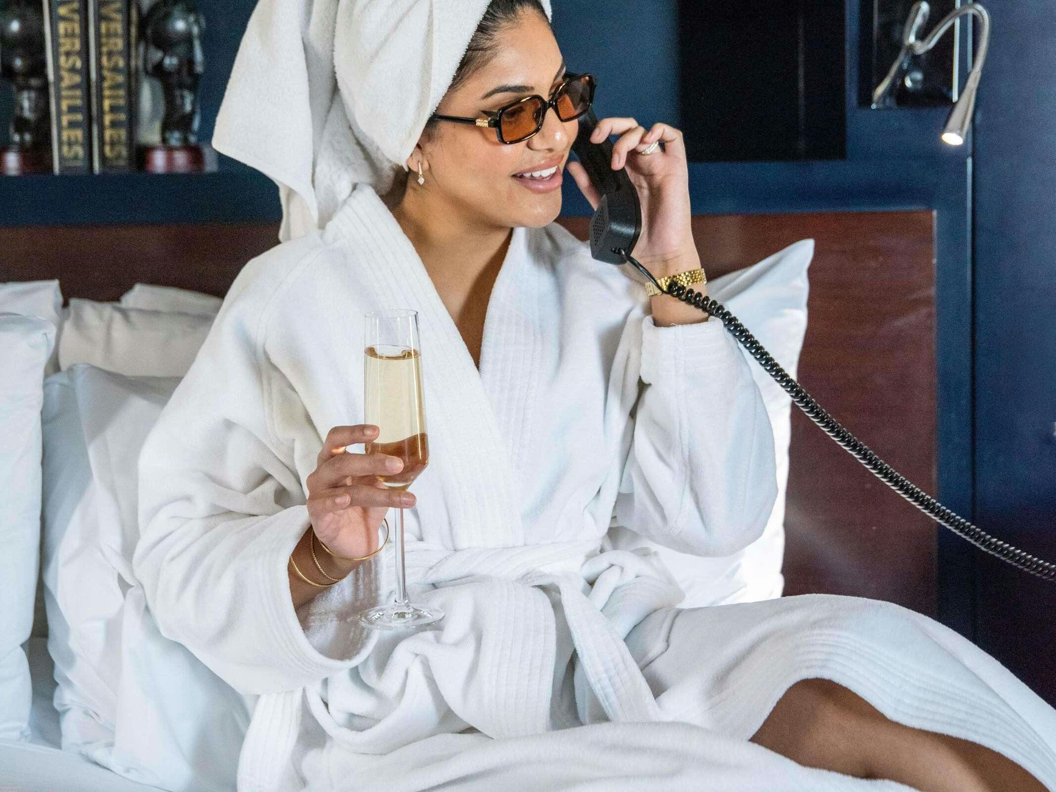 Hotel Sofitel Chicago Magnificent Mile photo 2