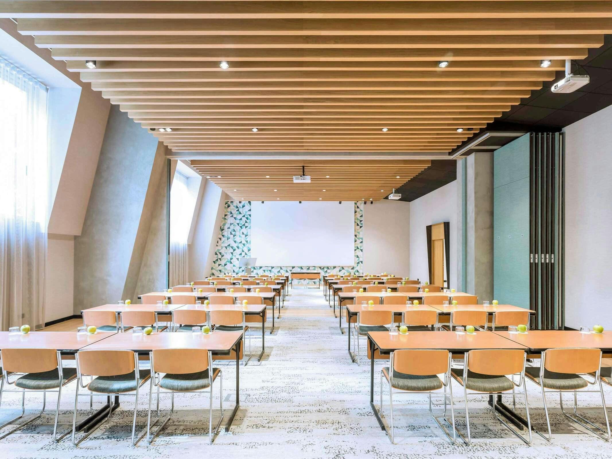 Hotel Novotel Sevilla Marqués Del Nervion photo 5