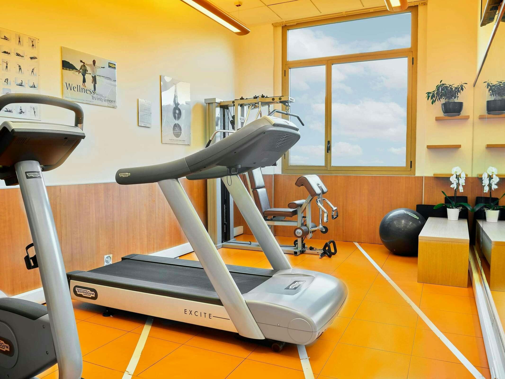 Hotel Novotel Torino Corso Giulio Cesare photo 1