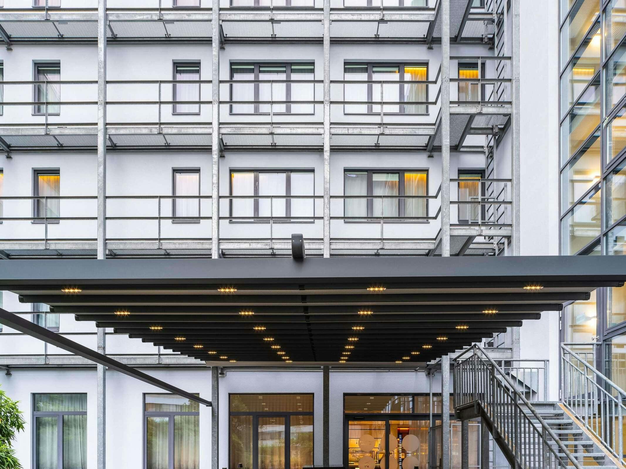 Hotel Novotel Suites Wien City photo 4