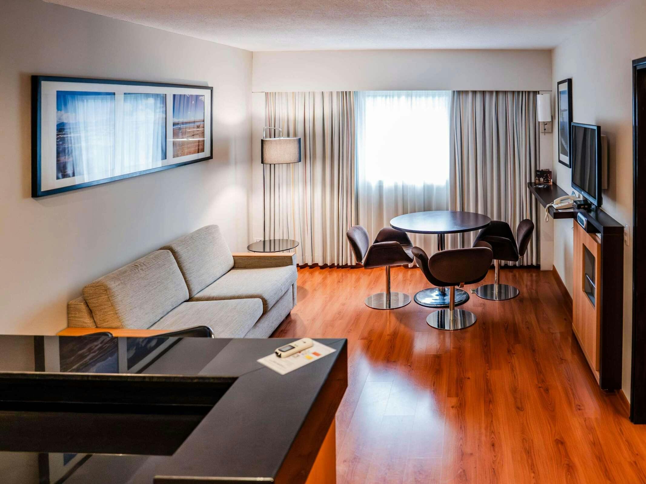 Hotel Novotel Lima photo 2