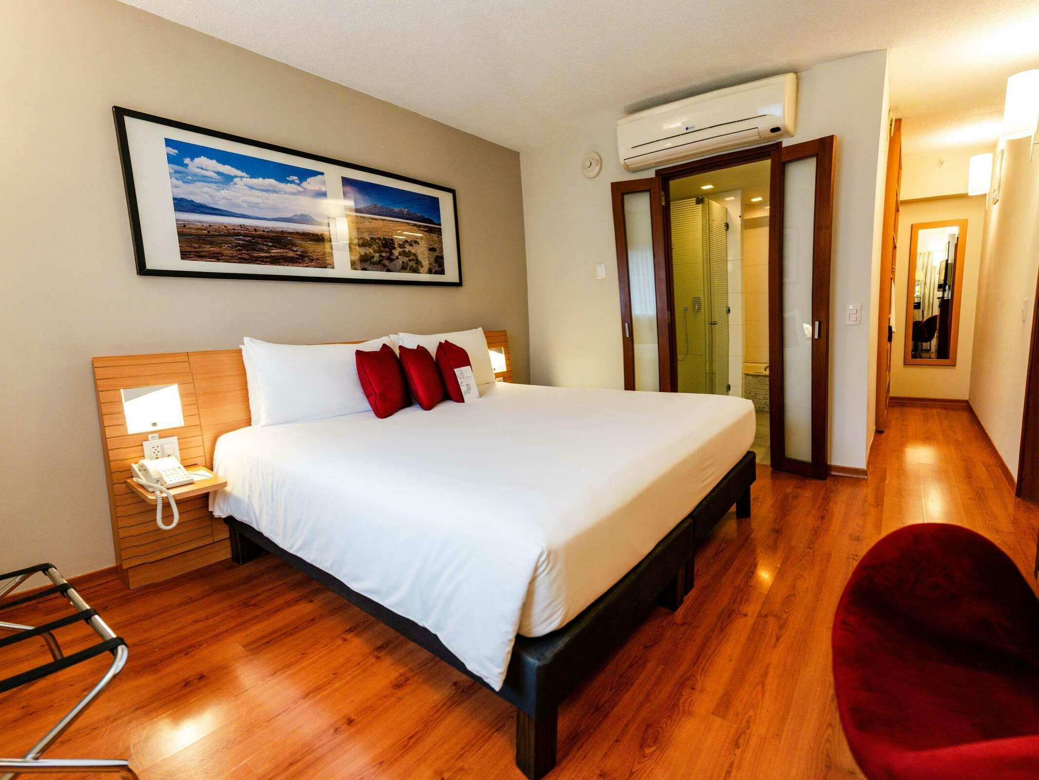 Hotel Novotel Lima photo 3