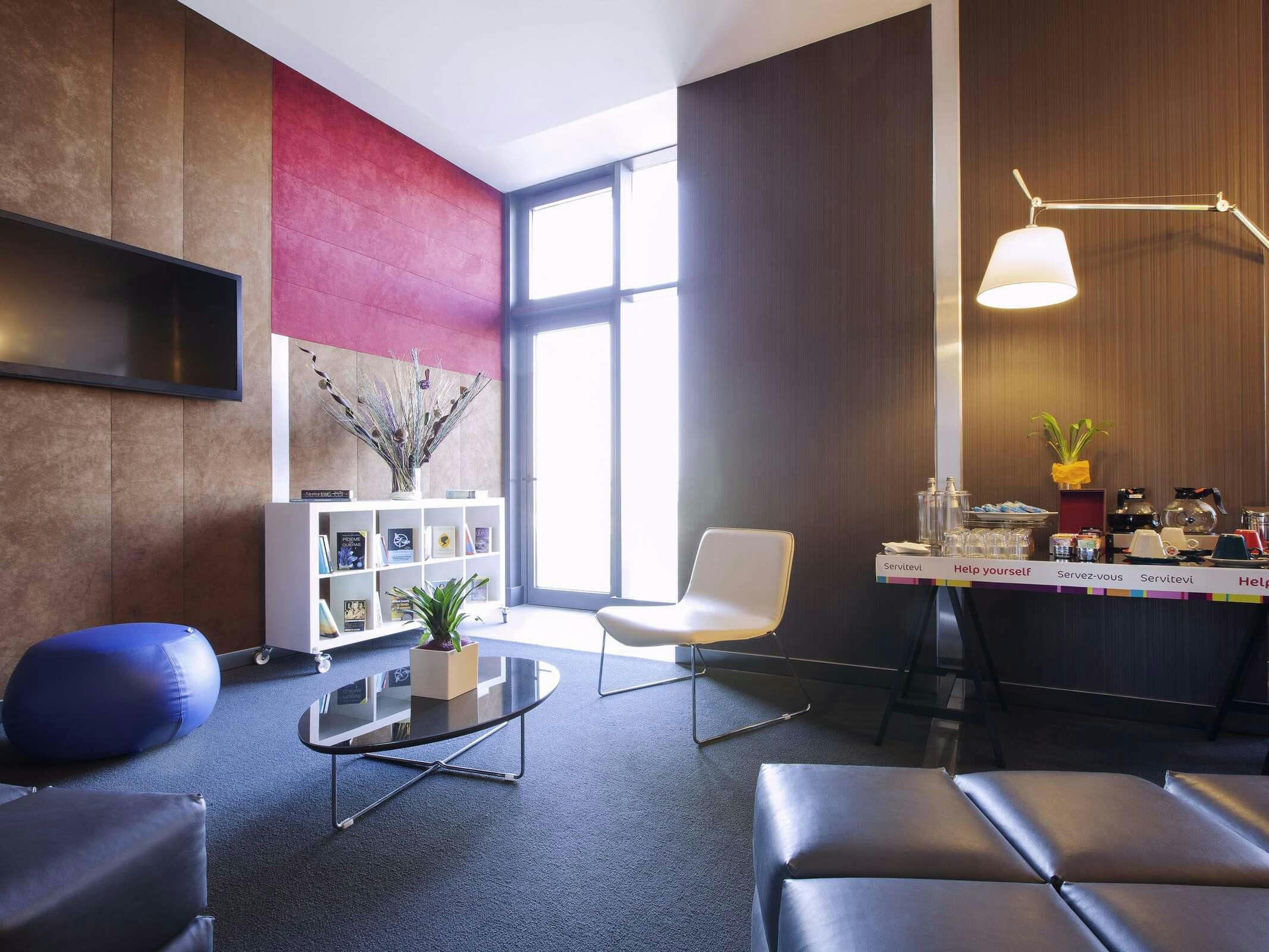 Hotel Ibis Styles Roma Eur photo 4