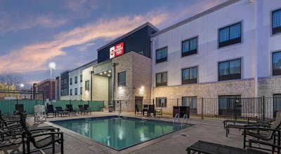 Best Western Plus Austin Airport Inn & Suites