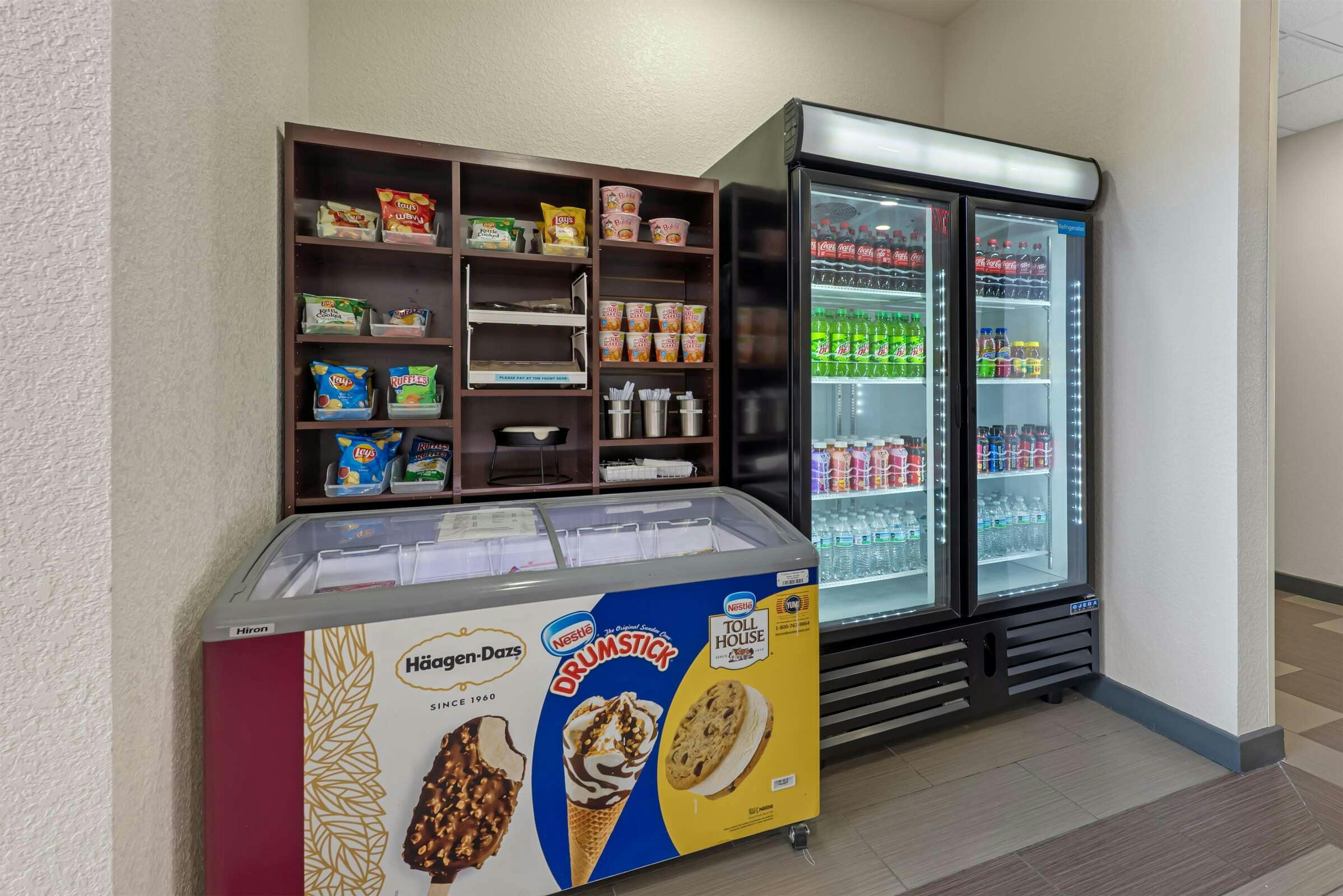 Hotel Best Western Plus Austin Airport Inn & Suites photo 3