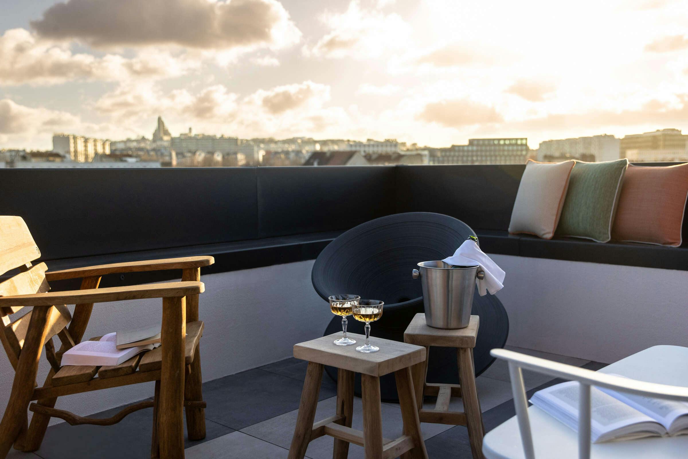 Hotel Mob House Saint Ouen photo 2